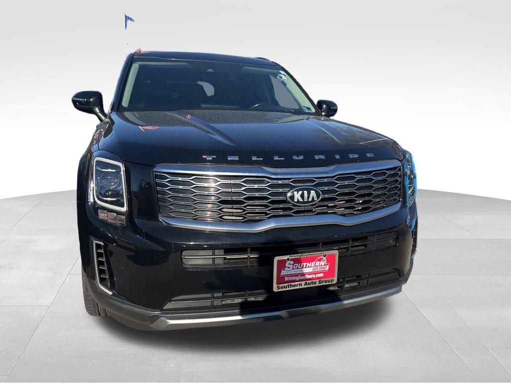 Used 2020 Kia Telluride S w/ S 8 Passenger Seating Package image 7