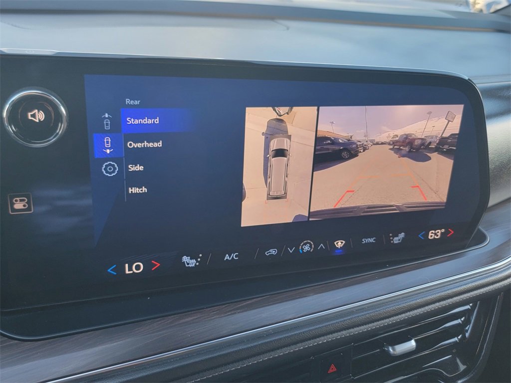 Used 2025 Chevrolet Suburban LT w/ Comfort Package image 28