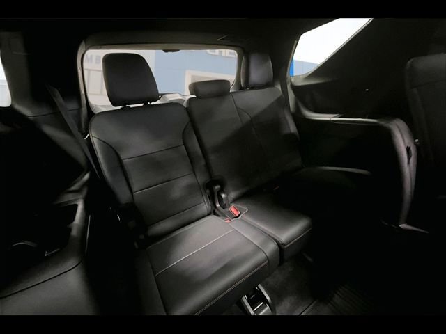 Used 2024 Chevrolet Traverse RS w/ LPO, Floor Liner Package image 22