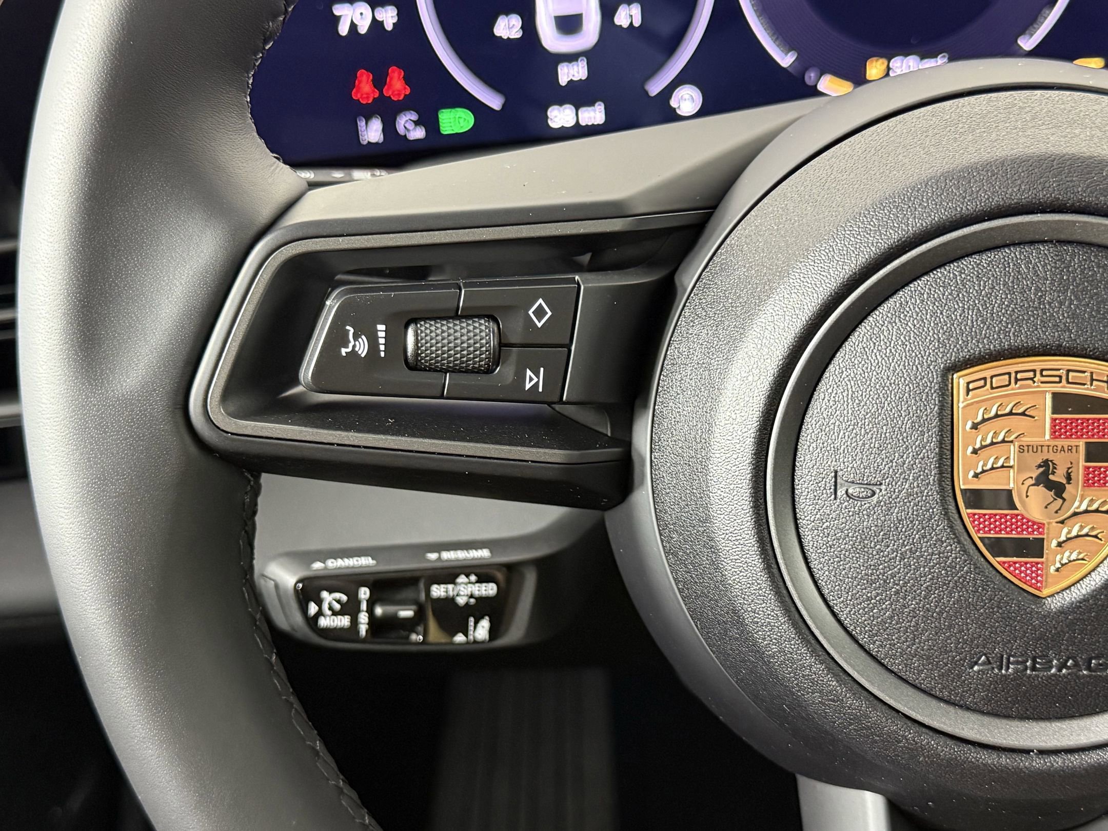 New 2025 Porsche Taycan image 18