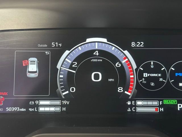 Used 2023 Toyota Sequoia Capstone AWD/4WD image 29