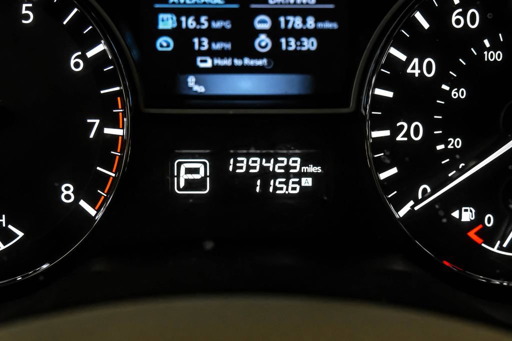 Used 2015 Nissan Altima 3.5 SL FWD image 22