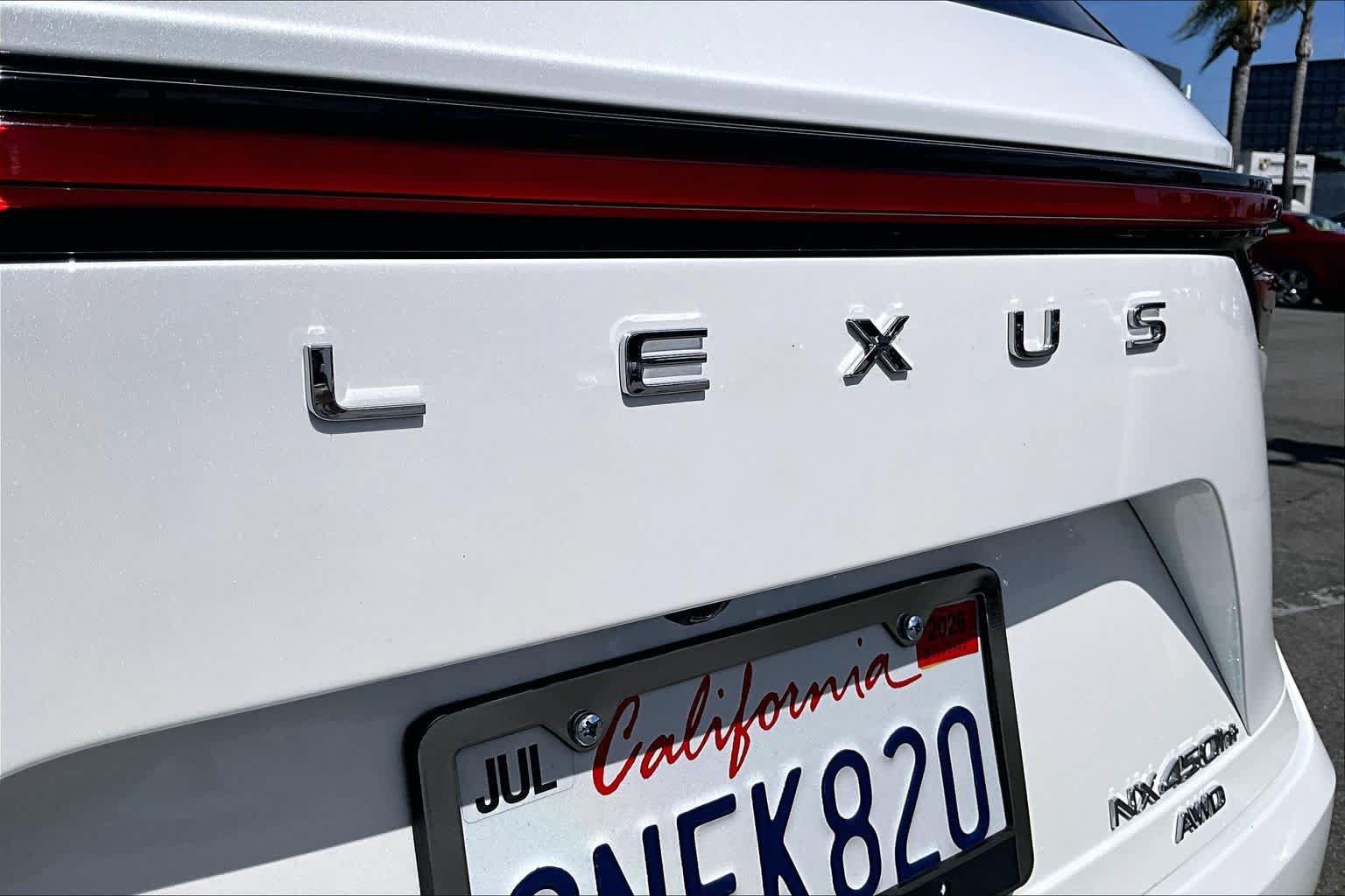 Certified 2025 Lexus NX 450h+ AWD w/ Luxury Package image 29