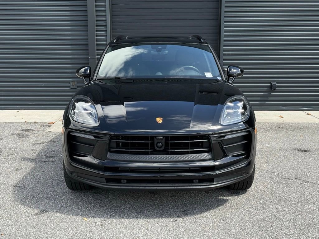 Certified 2026 Porsche Macan image 28