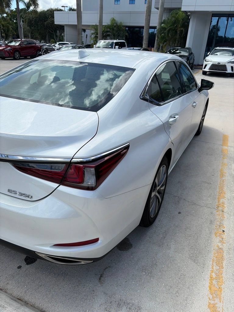 Used 2019 Lexus ES 350 w/ Accessory Package 2 FWD image 5