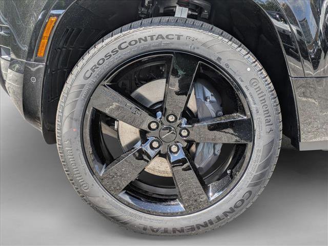 New 2026 Land Rover Defender 130 X-Dynamic SE AWD/4WD image 10