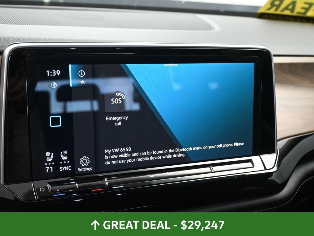 Used 2024 Volkswagen Atlas SE image 30