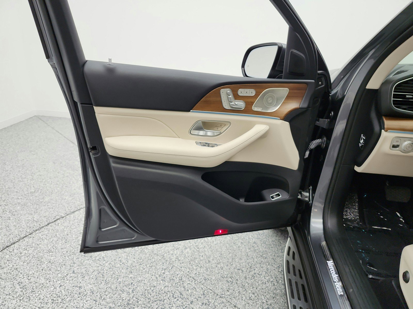 Certified 2022 Mercedes-Benz GLE 350 4MATIC image 15