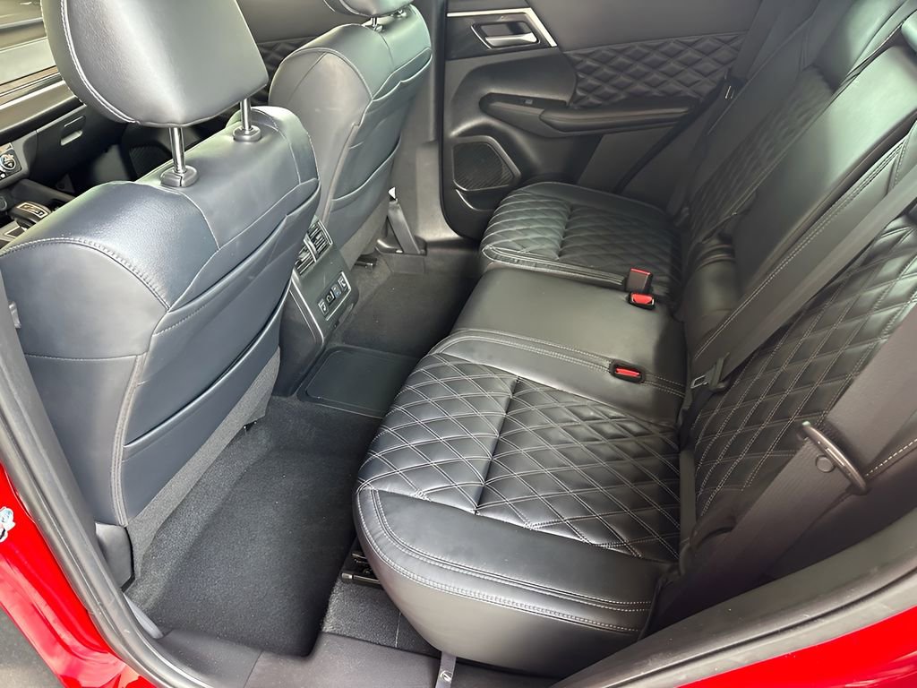 Used 2023 Mitsubishi Outlander SEL 40th Anniversary image 27