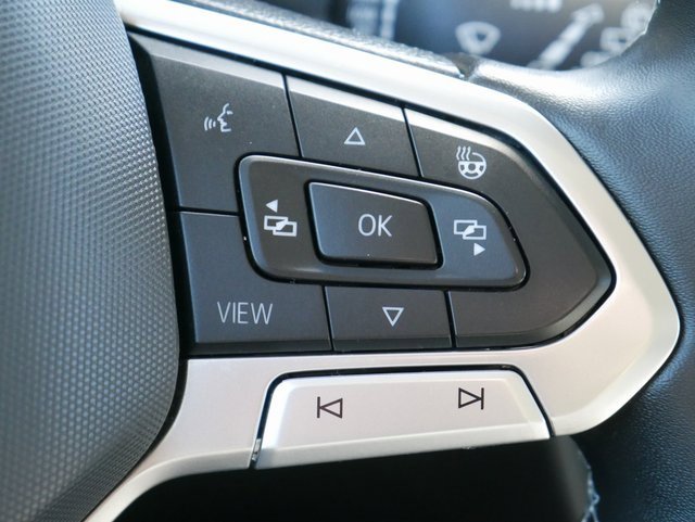 Used 2022 Volkswagen Taos SEL image 24