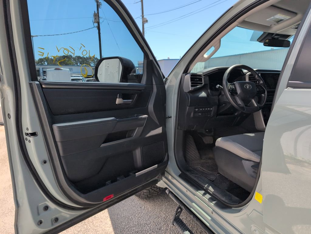 Used 2024 Toyota Tundra SR5 w/ SR5 Convenience Package AWD/4WD image 10