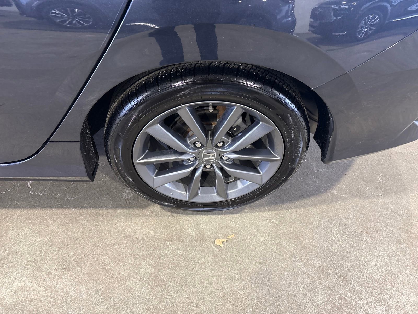 Used 2019 Honda Civic EX image 31