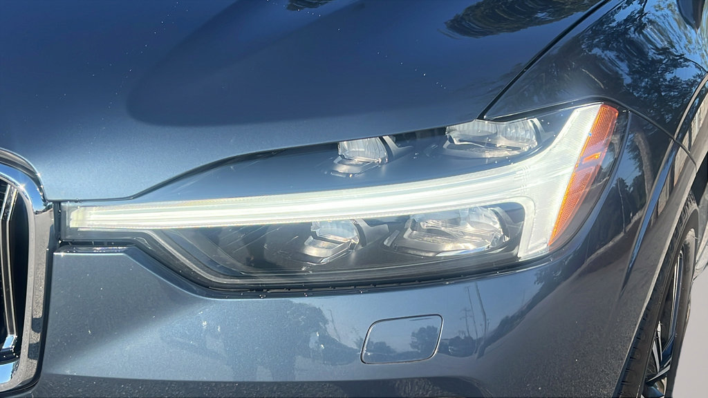 Used 2022 Volvo XC60 B6 Inscription AWD/4WD image 11
