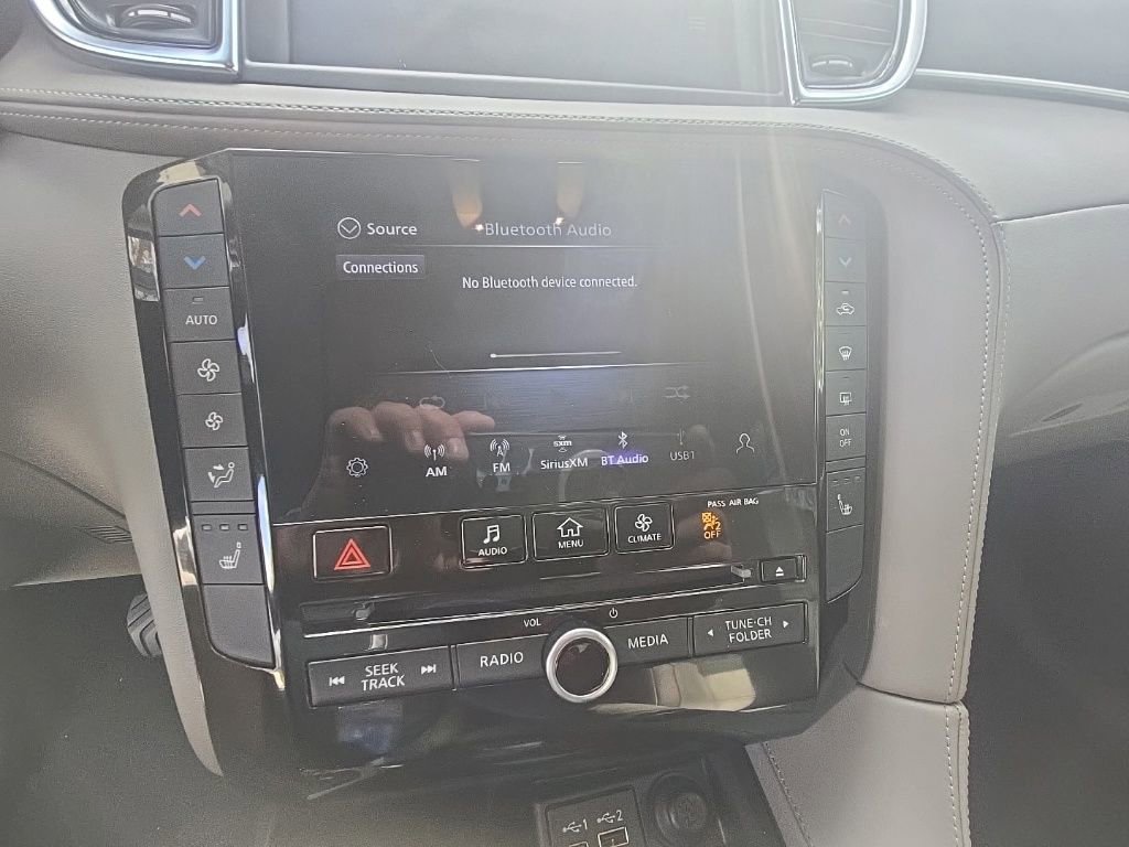 Used 2023 INFINITI QX50 Luxe image 20