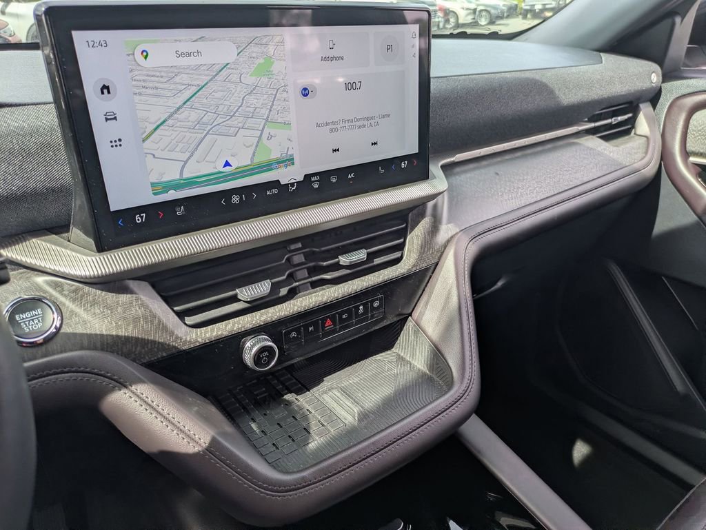 Used 2025 Ford Explorer Platinum w/ LUX Leather Package image 21