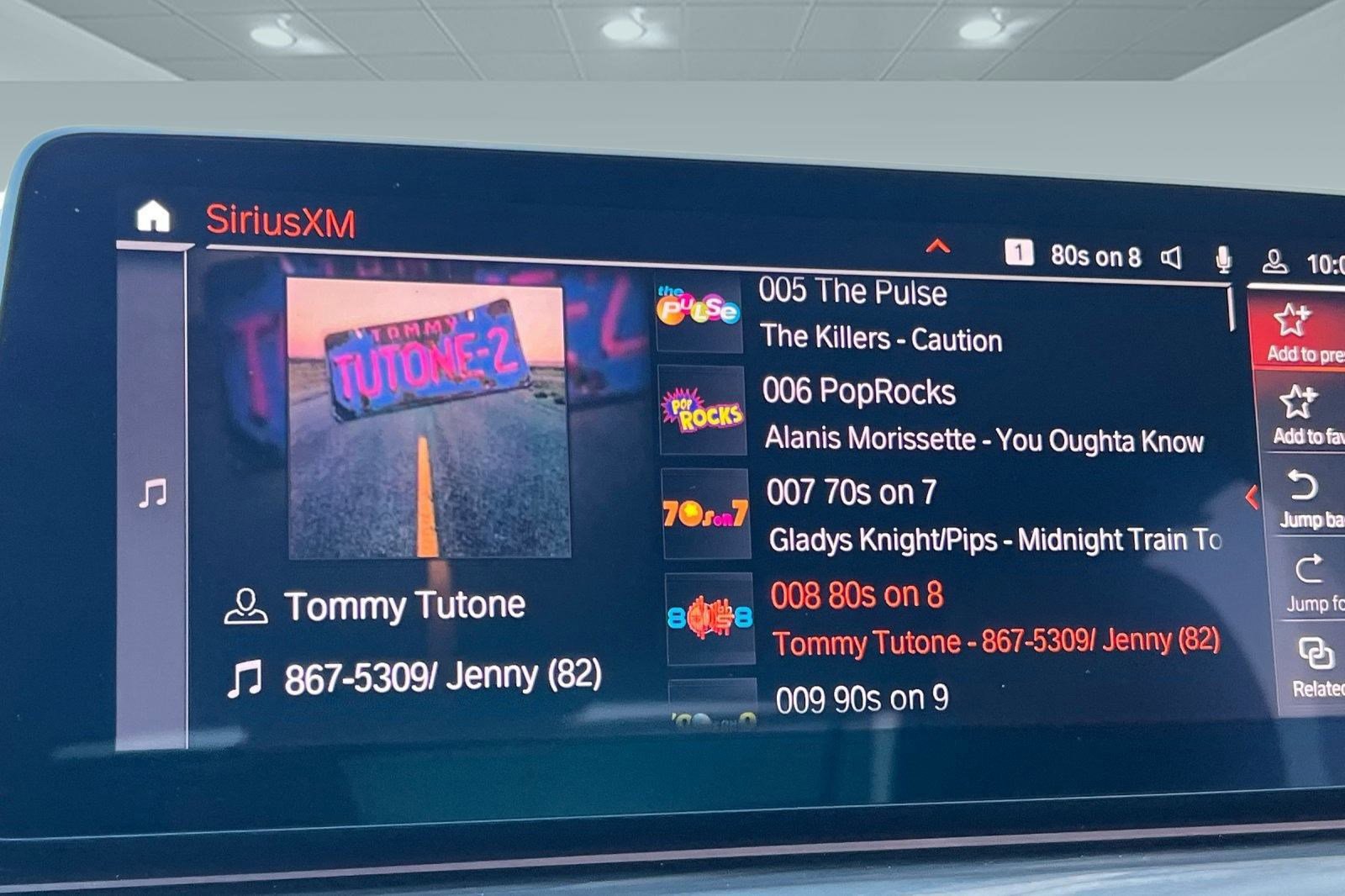 Certified 2023 BMW 530i xDrive w/ Executive Package image 23