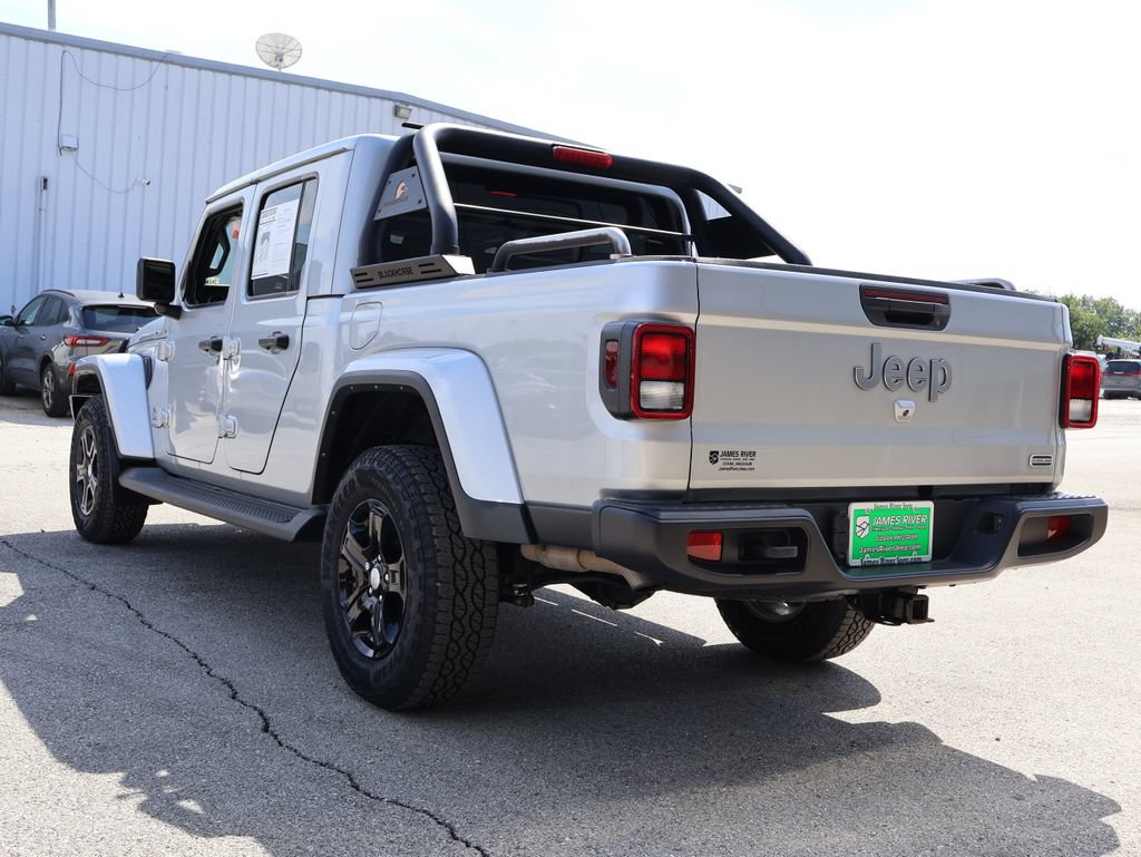 Used 2022 Jeep Gladiator Overland w/ Popular Equipment Package AWD/4WD image 3