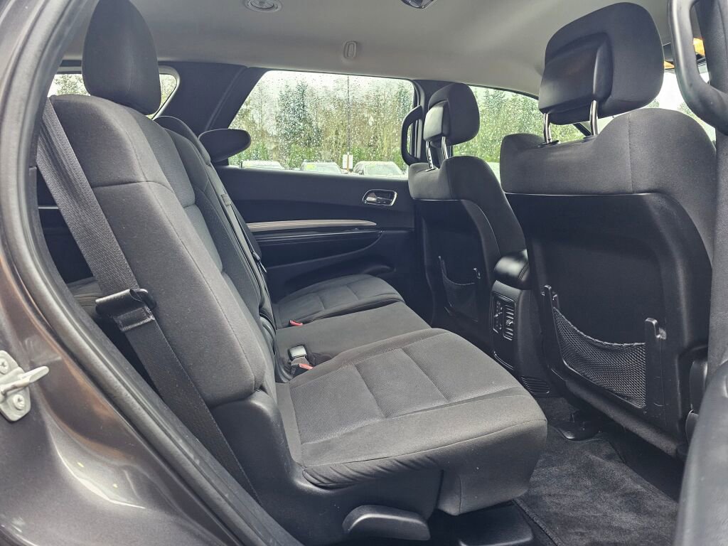 Used 2015 Dodge Durango SXT image 9