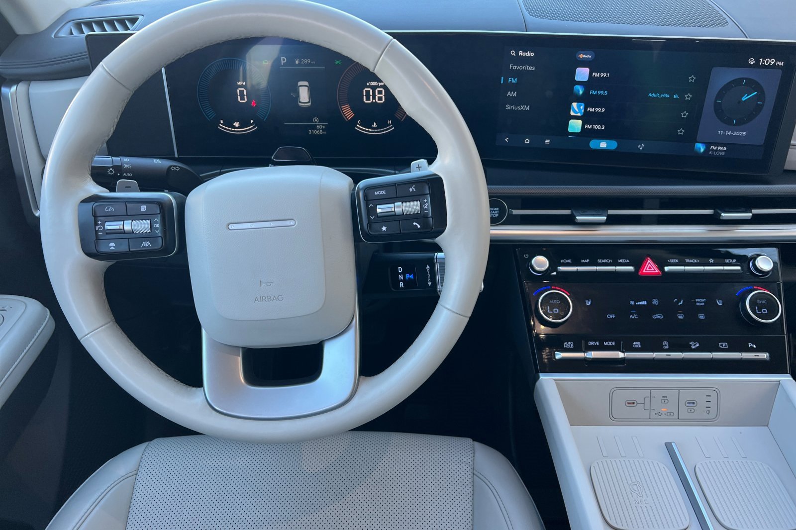 Used 2024 Hyundai Santa Fe SEL image 15