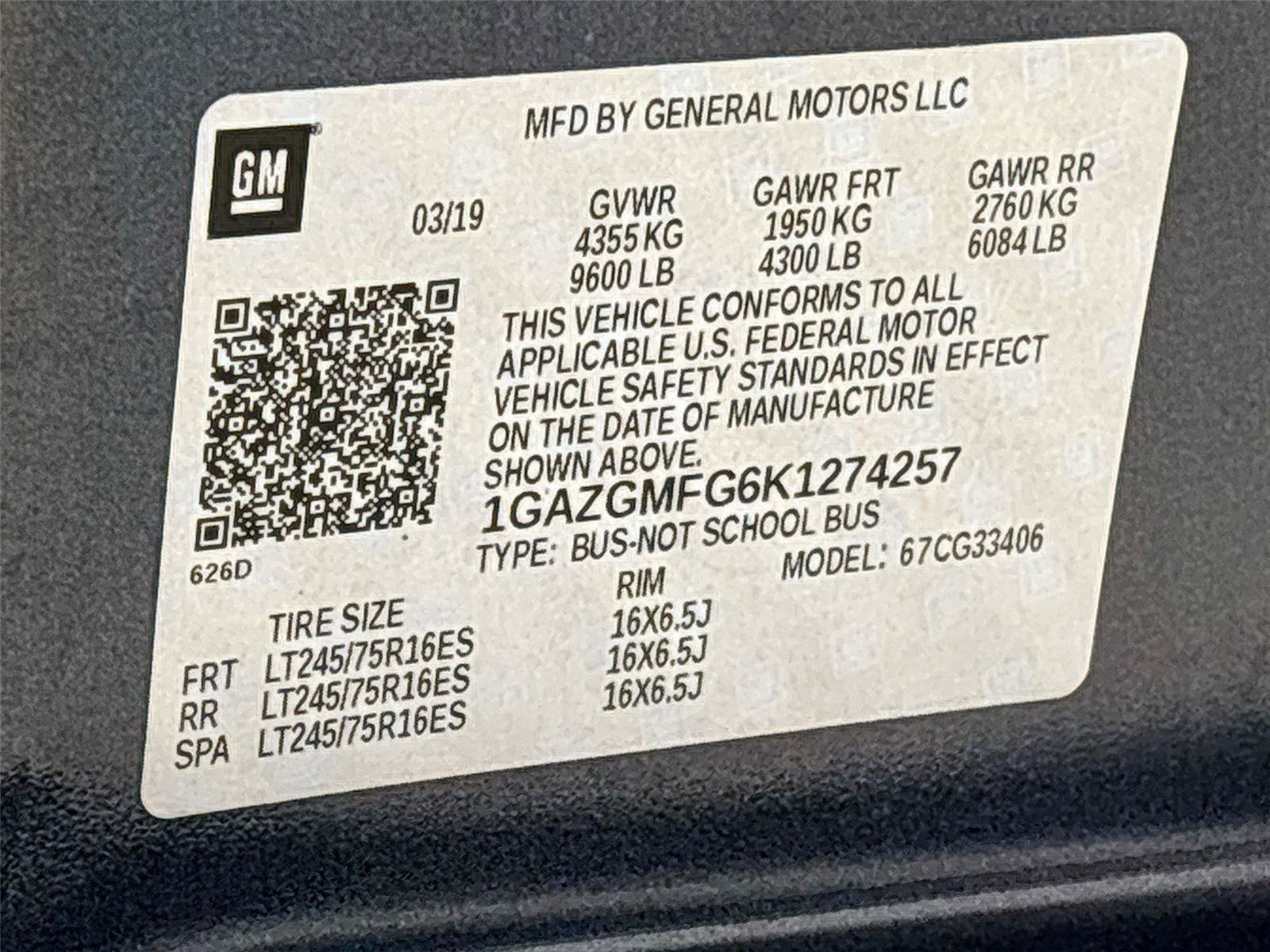Used 2019 Chevrolet Express 3500 LT w/ LT Preferred Equipment Group RWD image 30