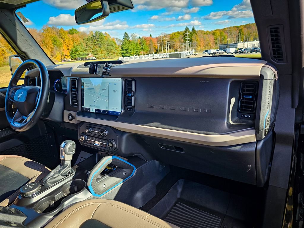 Used 2024 Ford Bronco Wildtrak image 40