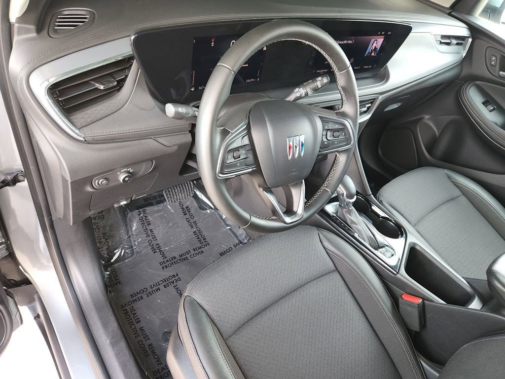 Used 2025 Buick Encore GX Preferred image 11