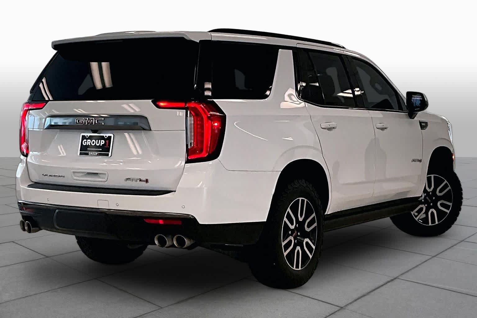 Used 2022 GMC Yukon AT4 AWD/4WD image 12