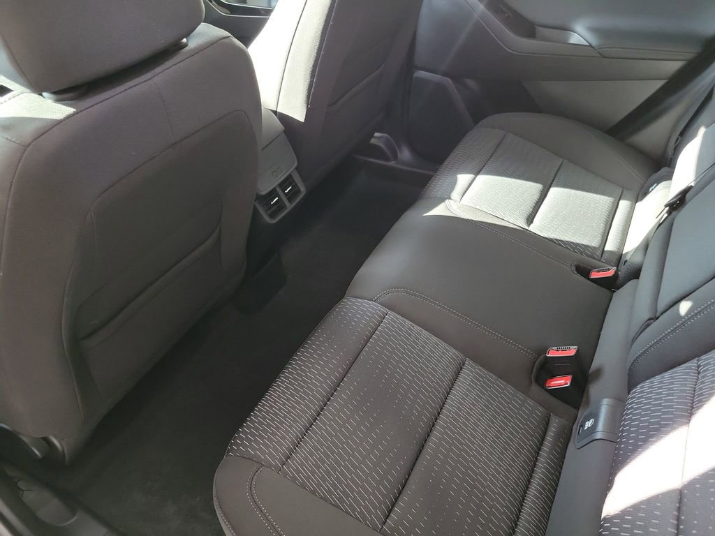 New 2026 Chevrolet Equinox LT w/ Safety and Technology Package image 7