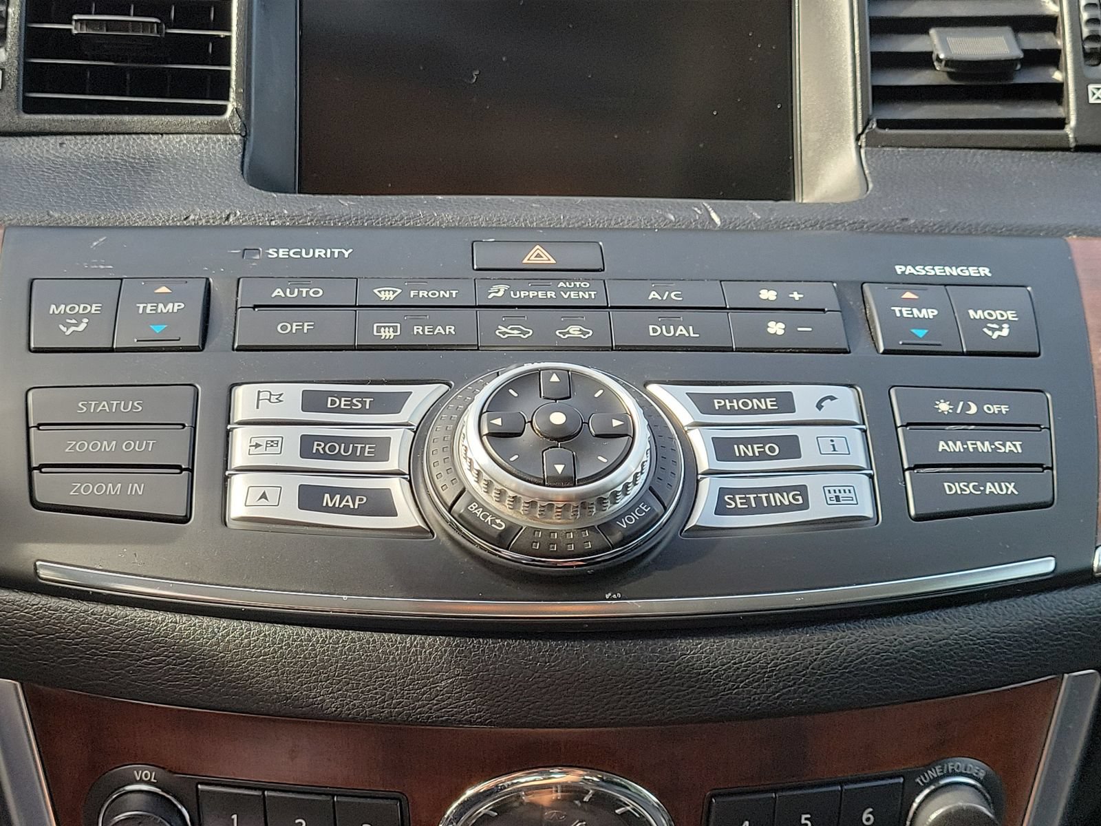 Used 2008 INFINITI M35 x w/ Technology Pkg AWD/4WD image 26