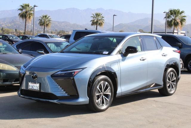 Certified 2023 Lexus RZ 450e Premium w/ Technology Package image 3