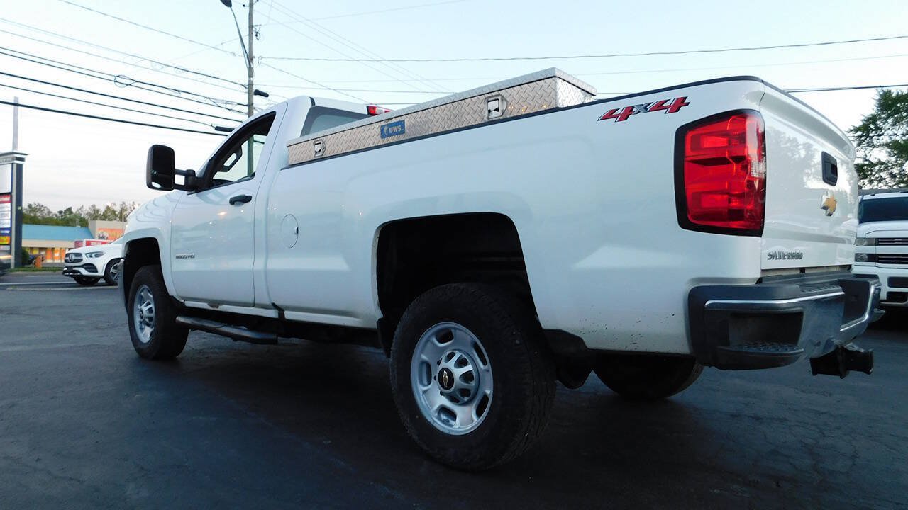 Used 2018 Chevrolet Silverado 2500 W/T AWD/4WD image 19
