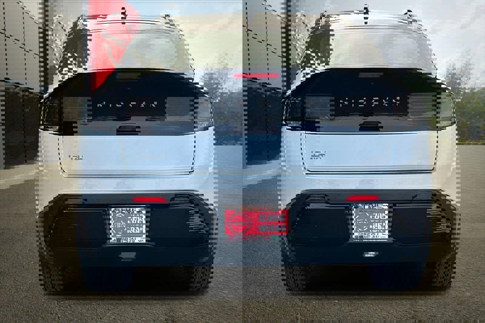 New 2026 Nissan Leaf Platinum+ image 8