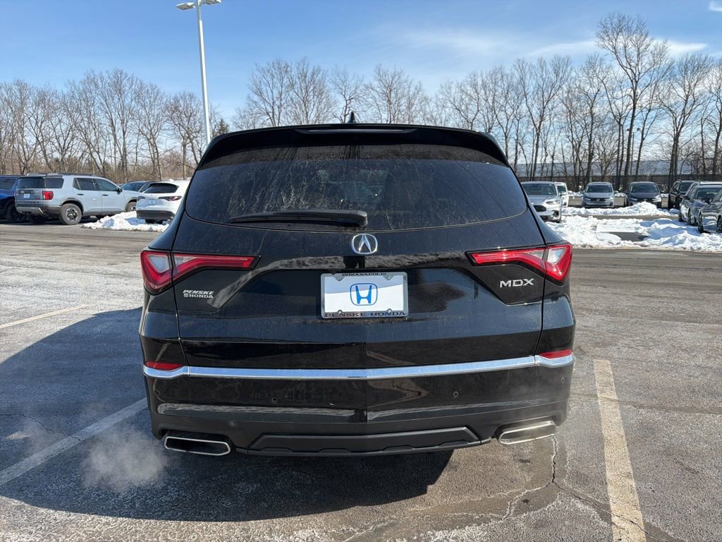 Used 2024 Acura MDX FWD w/ Technology Package image 4