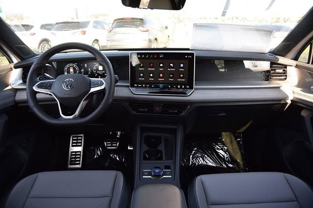 New 2026 Volkswagen Tiguan SE R-Line image 7