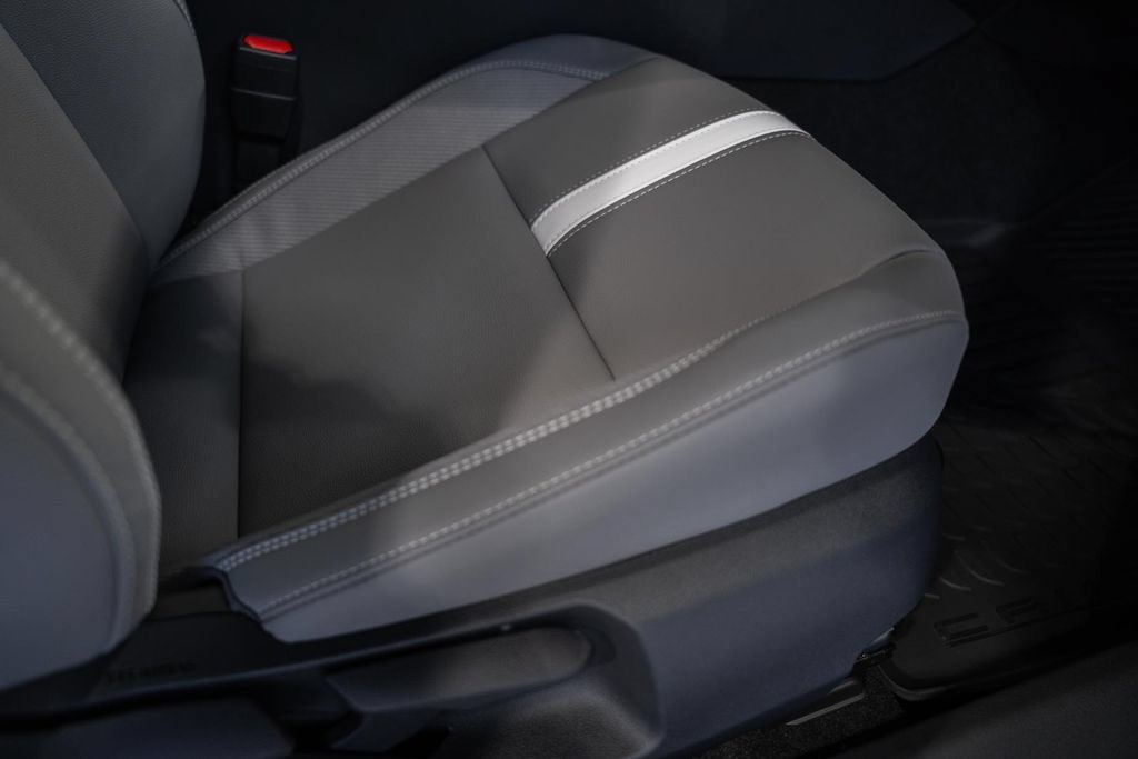 New 2026 Toyota Camry SE w/ Multimedia Upgrade Package FWD image 33