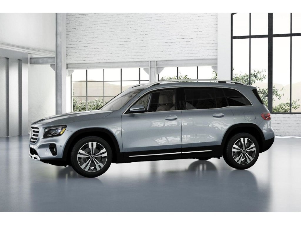 Used 2026 Mercedes-Benz GLB 250 image 36