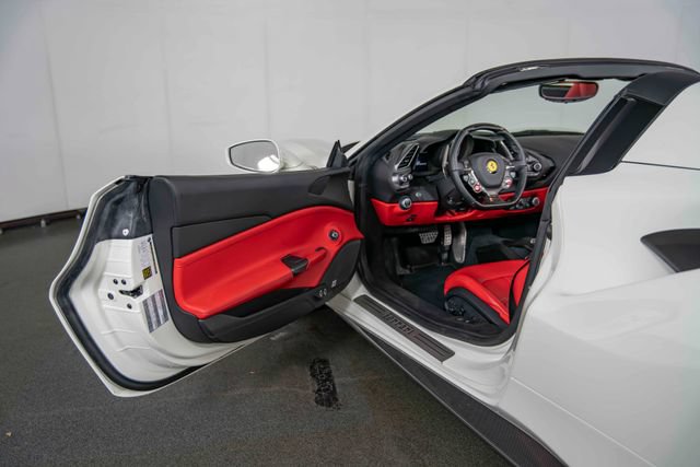 Used 2017 Ferrari 488 Spider RWD image 14