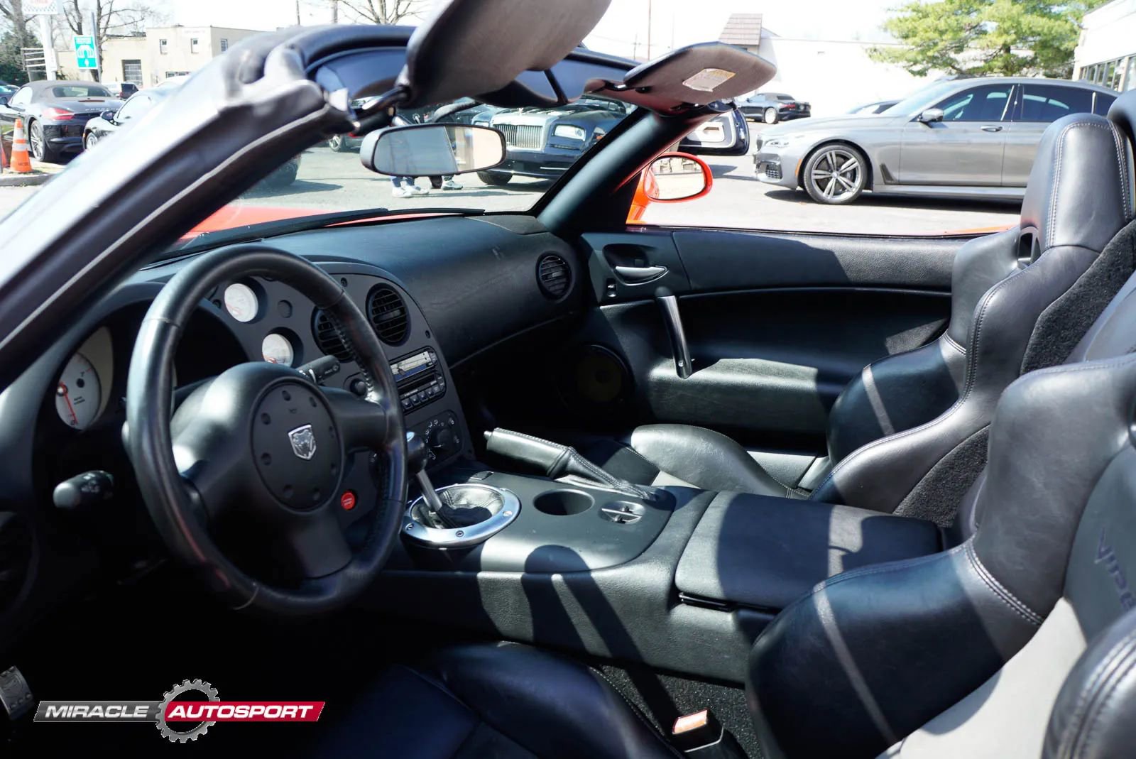 Used 2004 Dodge Viper SRT-10 image 24