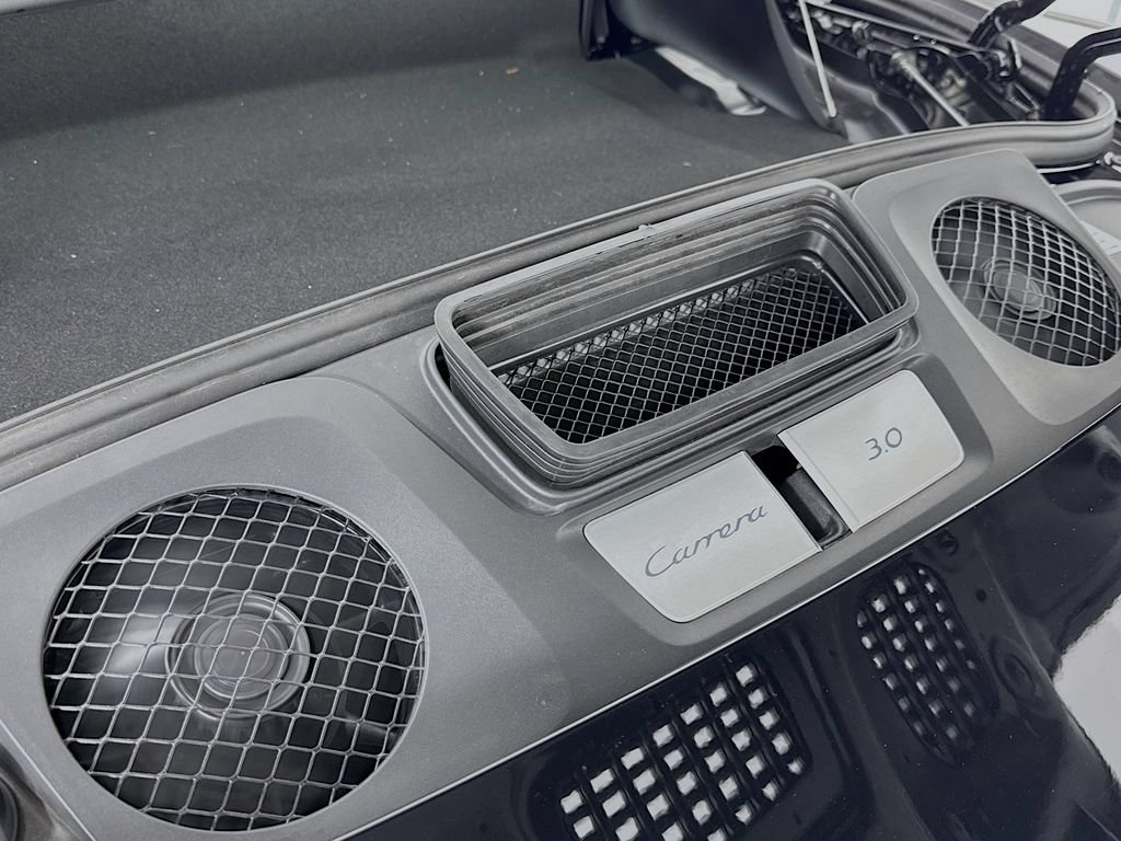 Certified 2019 Porsche 911 Carrera RWD image 25