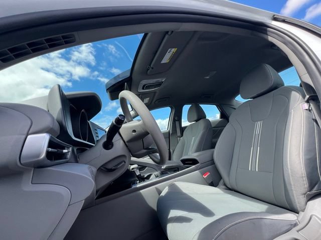 Used 2021 Hyundai Elantra SEL w/ Cargo Package FWD image 16