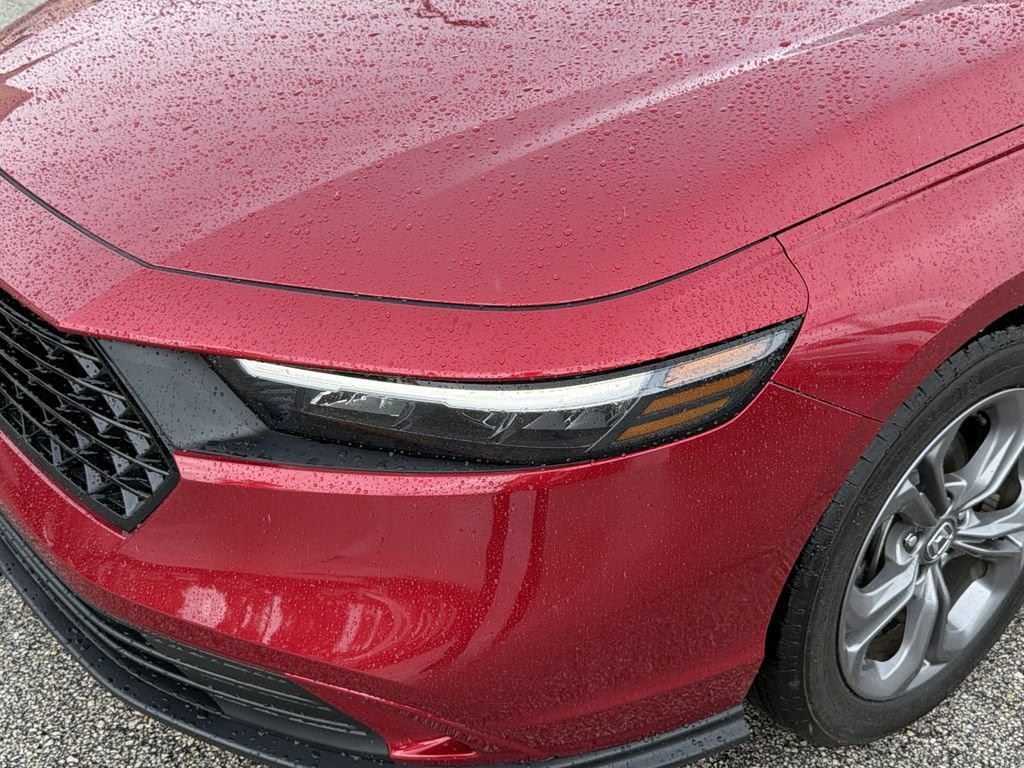 Used 2024 Honda Accord EX image 8