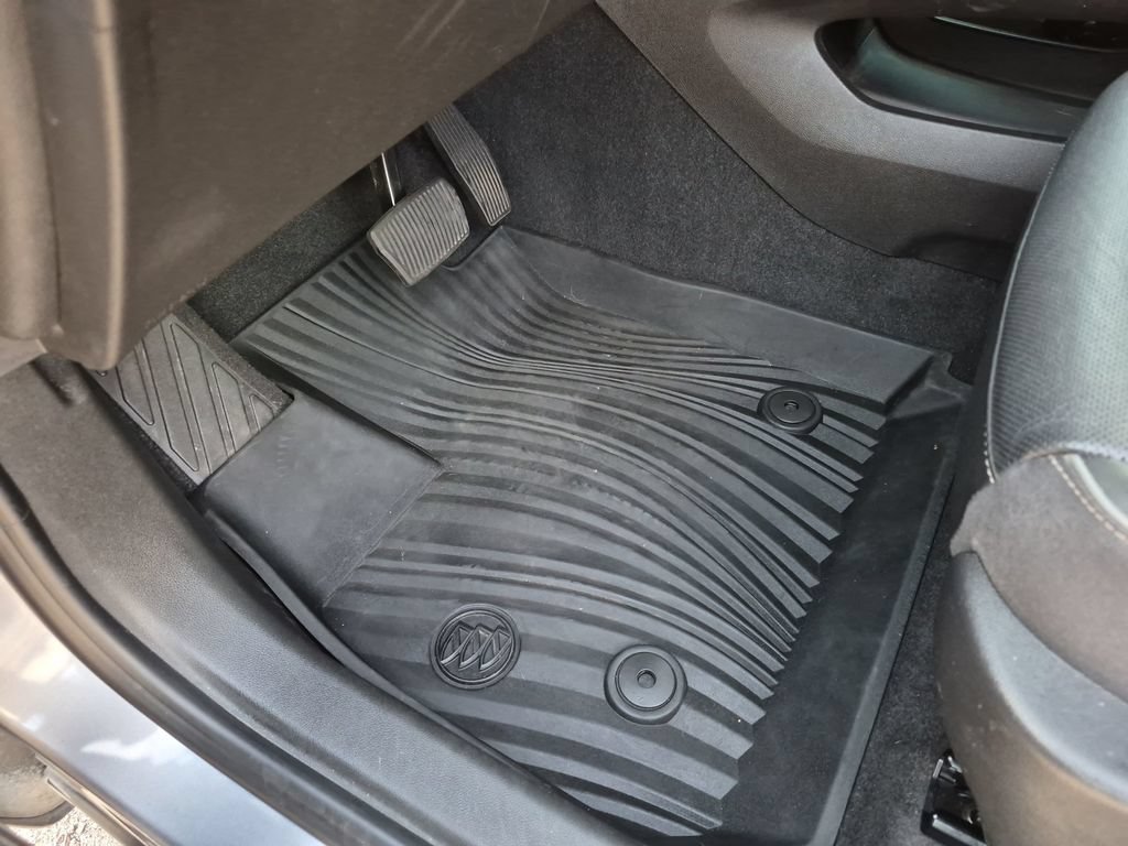 Used 2021 Buick Envision Avenir FWD image 21