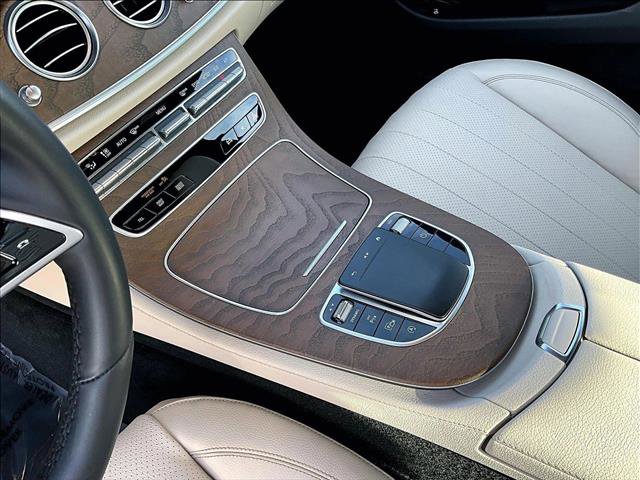 Used 2022 Mercedes-Benz E 350 Sedan image 15