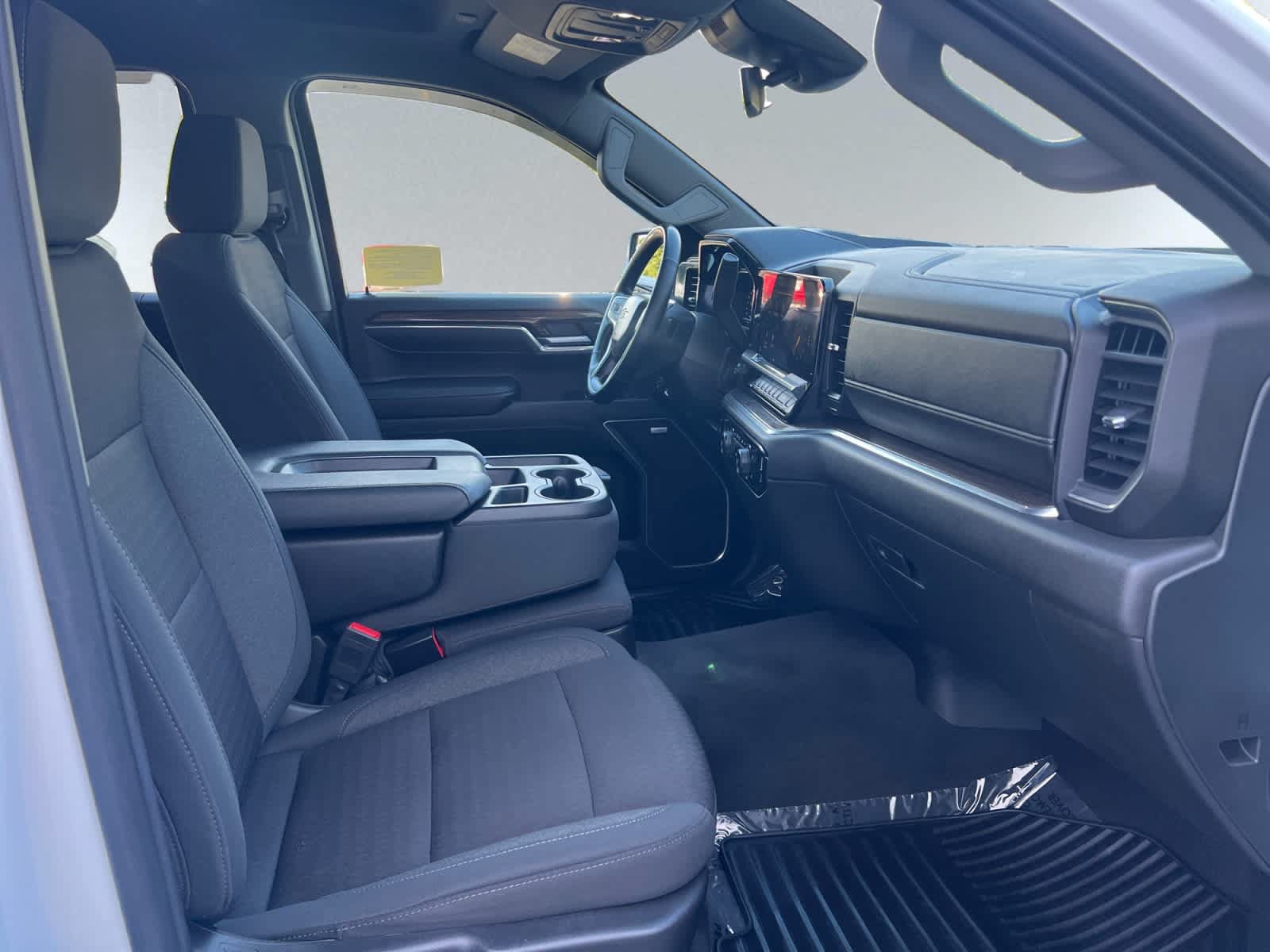 Certified 2024 Chevrolet Silverado 1500 LT AWD/4WD image 20