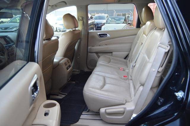 Used 2014 Nissan Pathfinder SL w/ SL Tech Package image 48