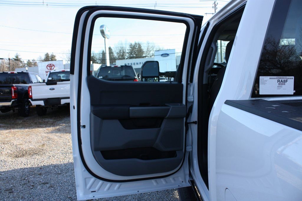 New 2026 Ford F250 XL w/ STX Appearance Package image 15