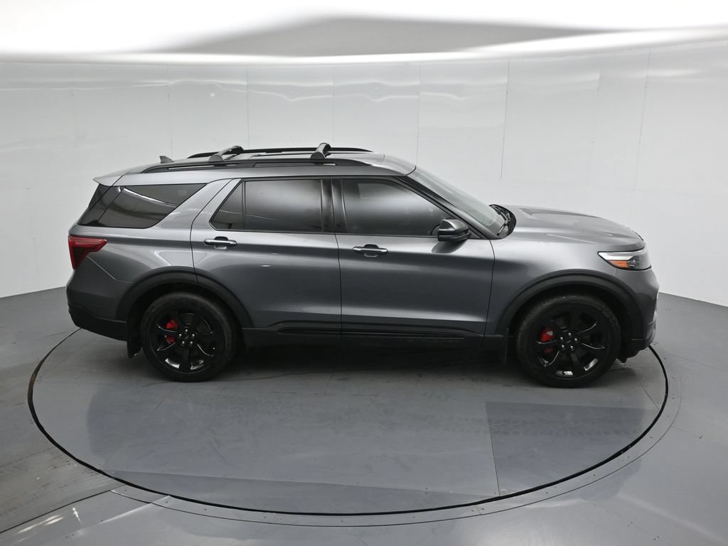 Certified 2021 Ford Explorer ST w/ Equipment Group 401A AWD/4WD image 39