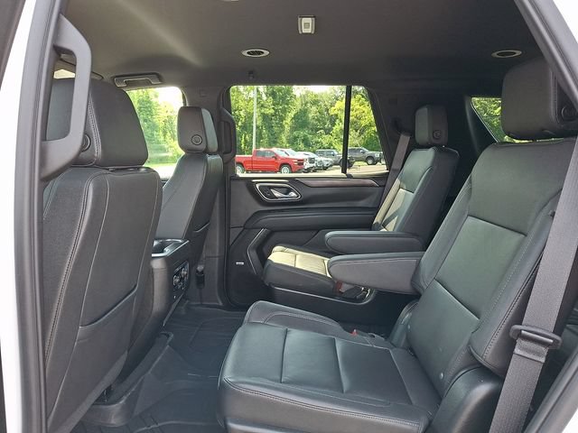 Used 2023 Chevrolet Tahoe Z71 w/ Luxury Package AWD/4WD image 10