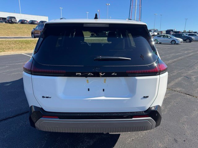 New 2026 Toyota RAV4 SE FWD image 4