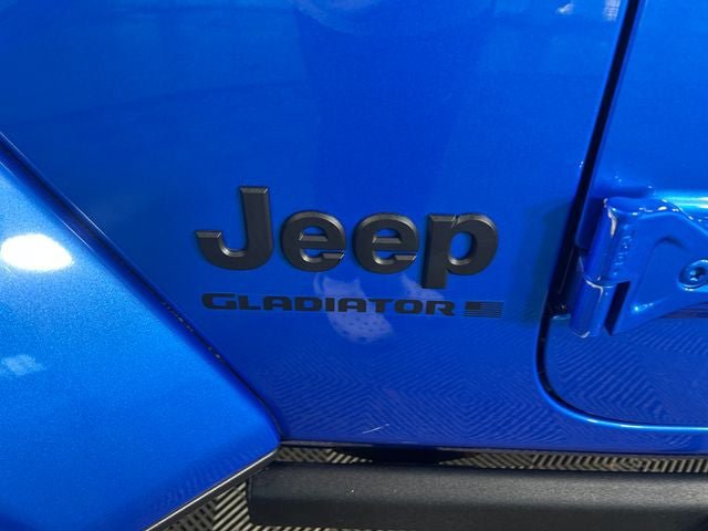 Used 2024 Jeep Gladiator Sport AWD/4WD image 10